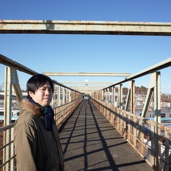 太宰が愛した風景、三鷹電車庫跨線橋。