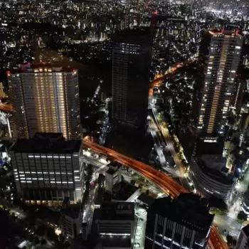サンシャイン60から夜景を眺める